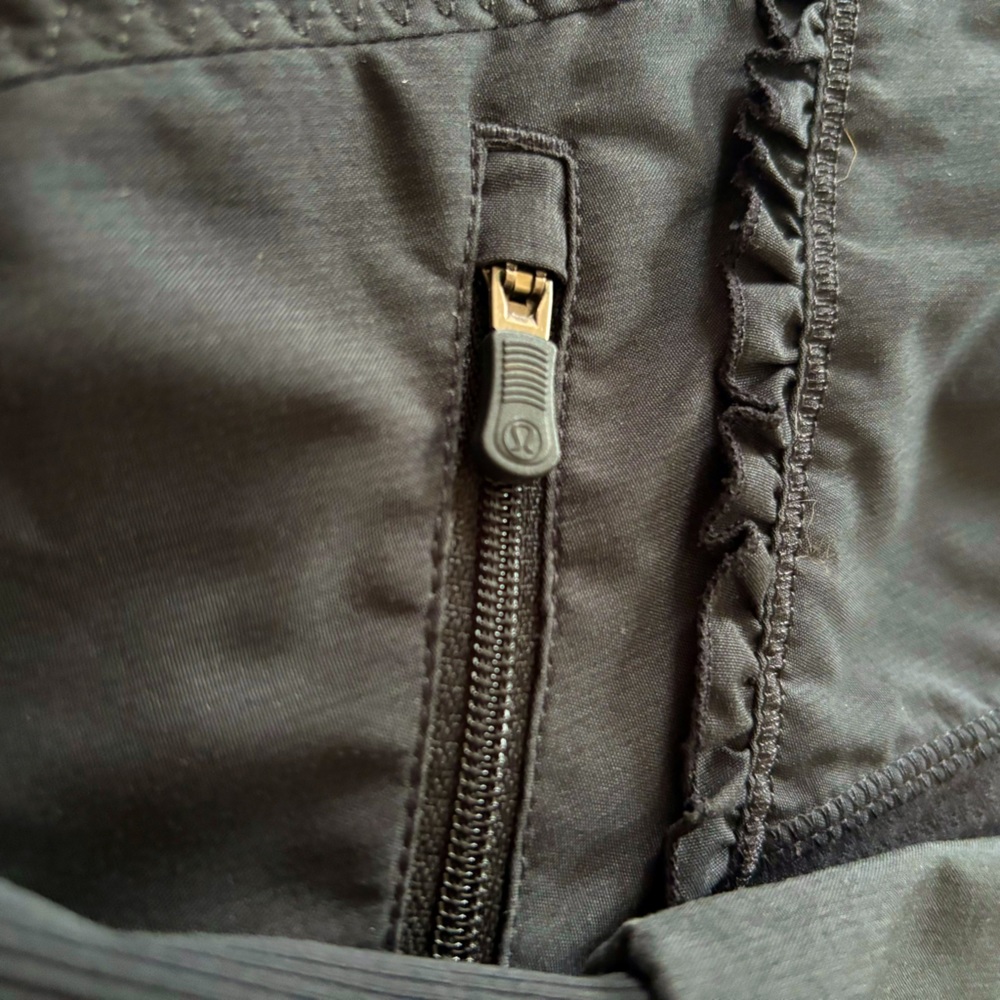Lululemon Run: Back On Track Jacket - Picture 8 of 11